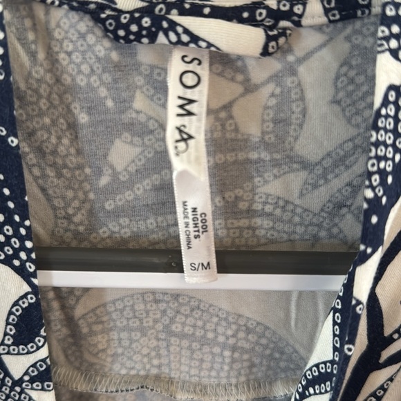 Soma Cool Nights Navy & White Softest Floral Wrap Around S/S Tie Waist Robe S/M - Picture 6 of 6